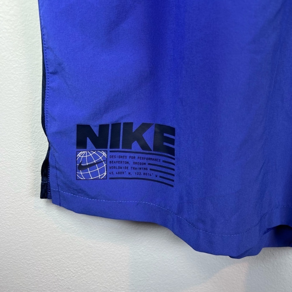 Nike Dri-Fit Flex Graphic 8" Training Shorts Purple Lightweight Athletic Gym XL - Picture 5 of 11